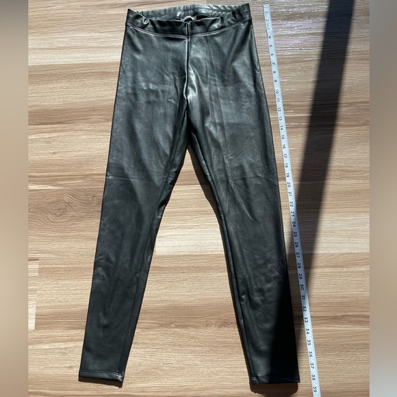 Express Faux Leather Leggings Size Small - Picture 6 of 9
